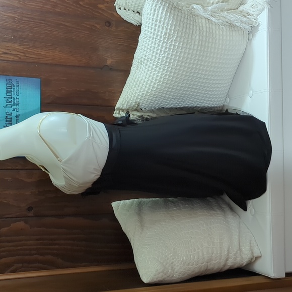 Size 10 Oasis Black and White Prom Dress - Picture 5 of 16